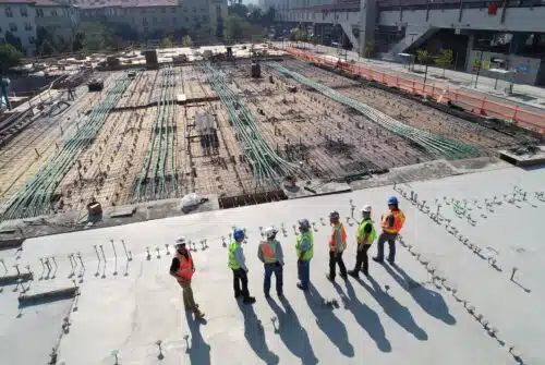 Pourquoi opter pour un distributeur multicanal pour vos matériaux en bâtiment ?