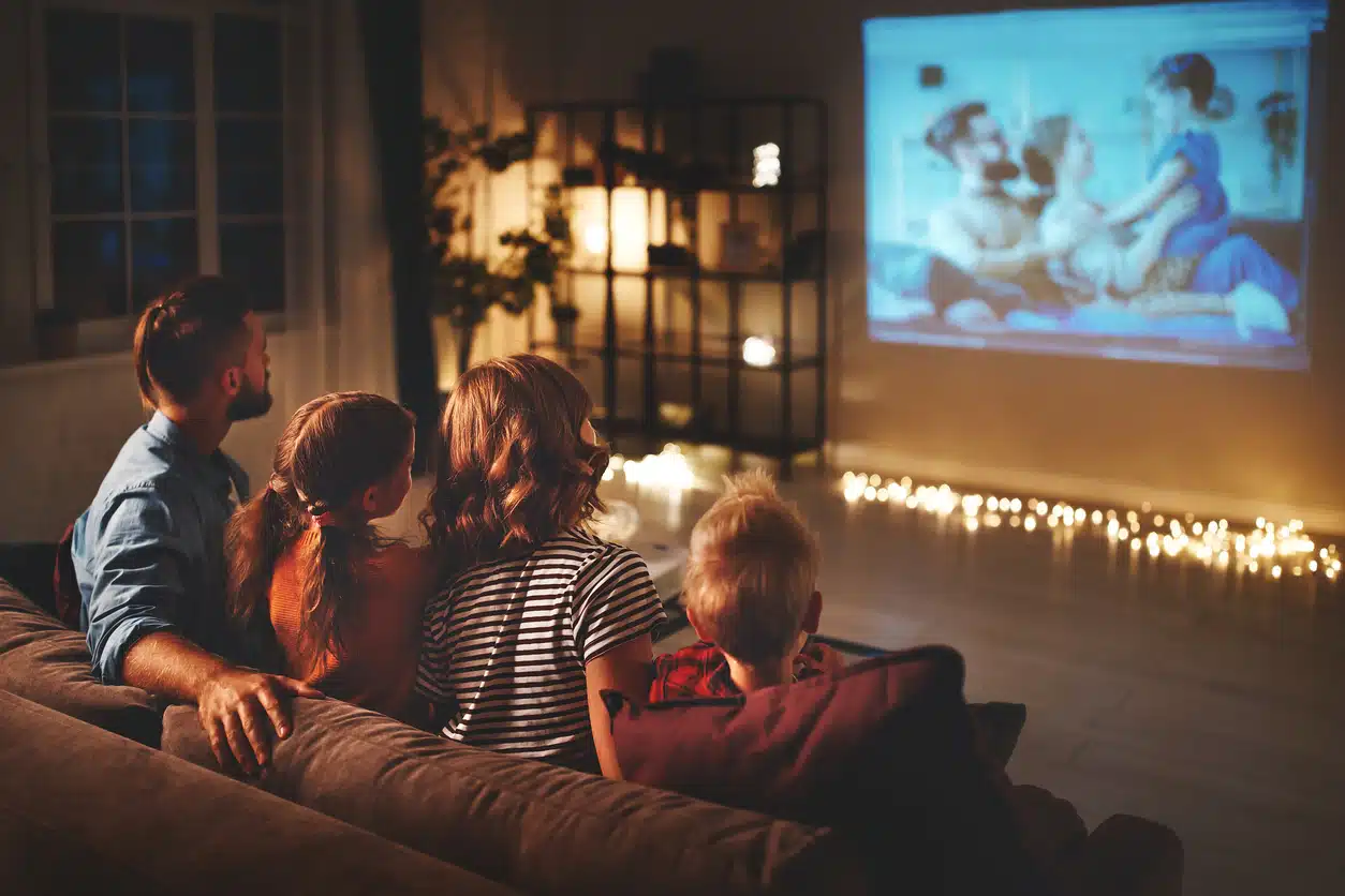 Créez un coin cinéma chez vous : portez une attention particulière au son !