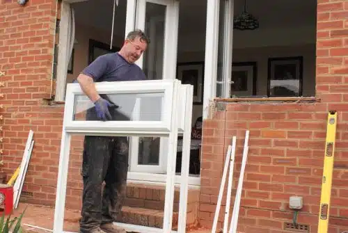 Comment choisir le meilleur fabricant de fenêtres et installateur pour votre projet ?