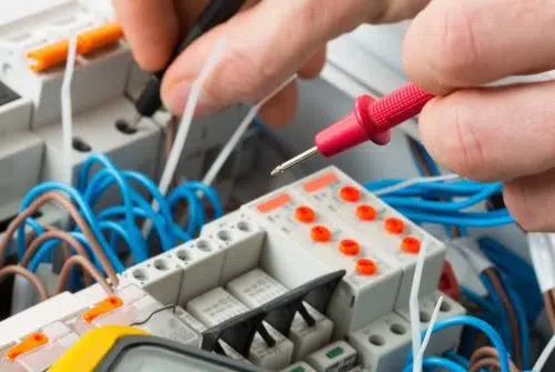 Quels sont les risques d’une installation électrique défectueuse ?
