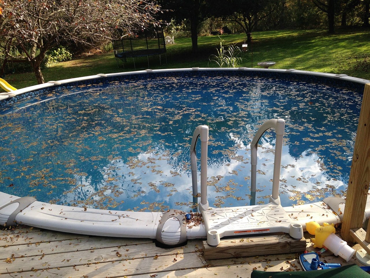 Comment réaliser le nettoyage d’une piscine