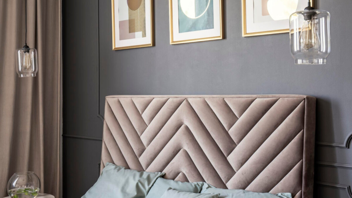 Tête de lit 160 cm : comment bien la choisir et aménager sa chambre autour ?
